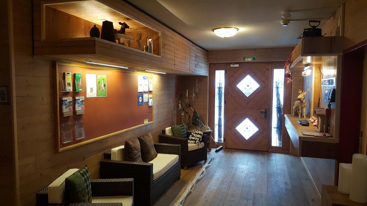Hotel Mira Sedrun Extérieur photo
